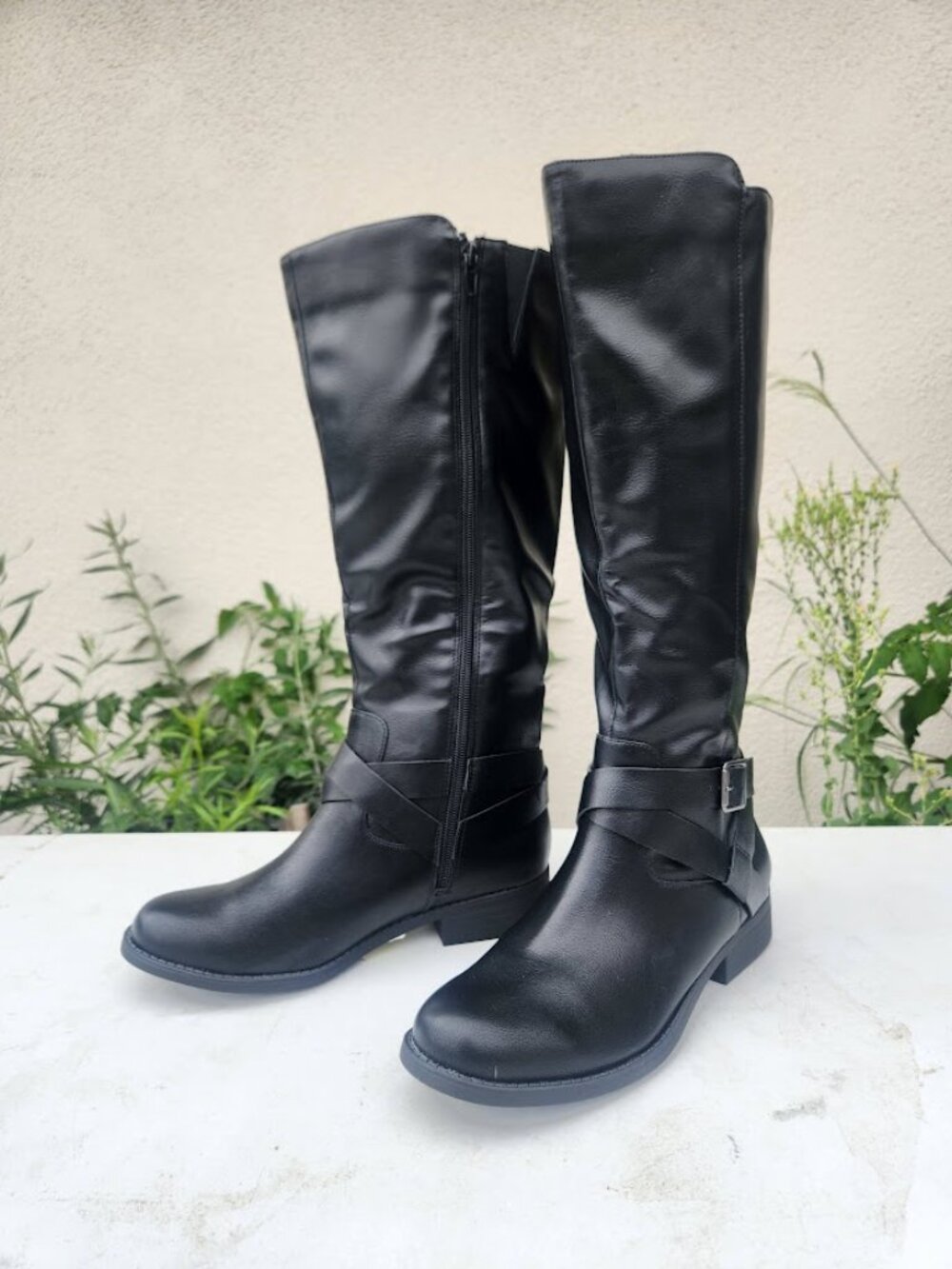 New Style & Co Womens Size 7.5 Margoo Riding Boots Shoes Block Heel Faux Leather - Picture 2 of 8